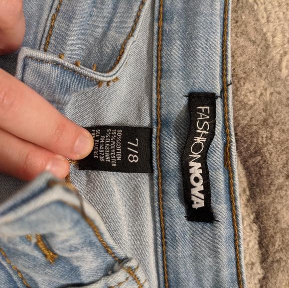 High waisted fashion nova jeans - Picture 4 of 4